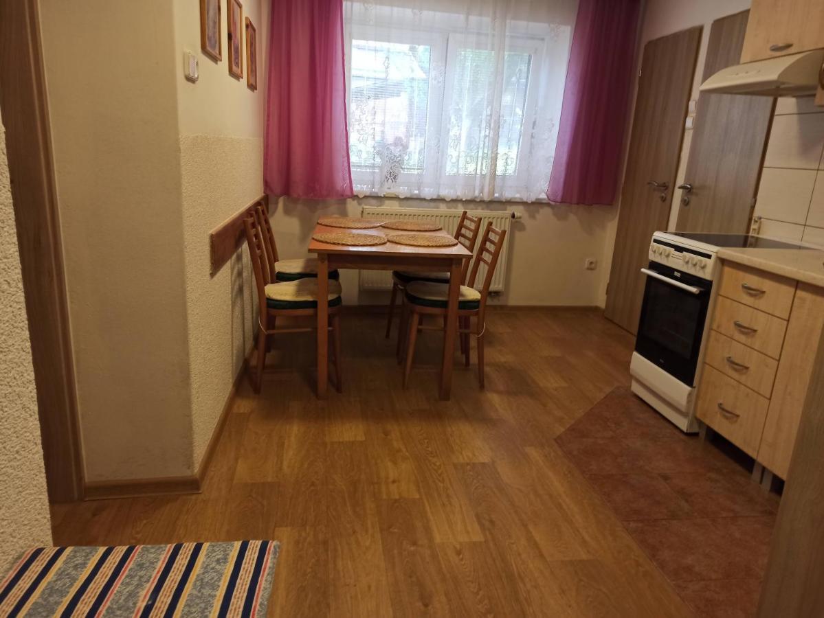 Chaloupka U Vejvodu Villa Skripov Eksteriør billede