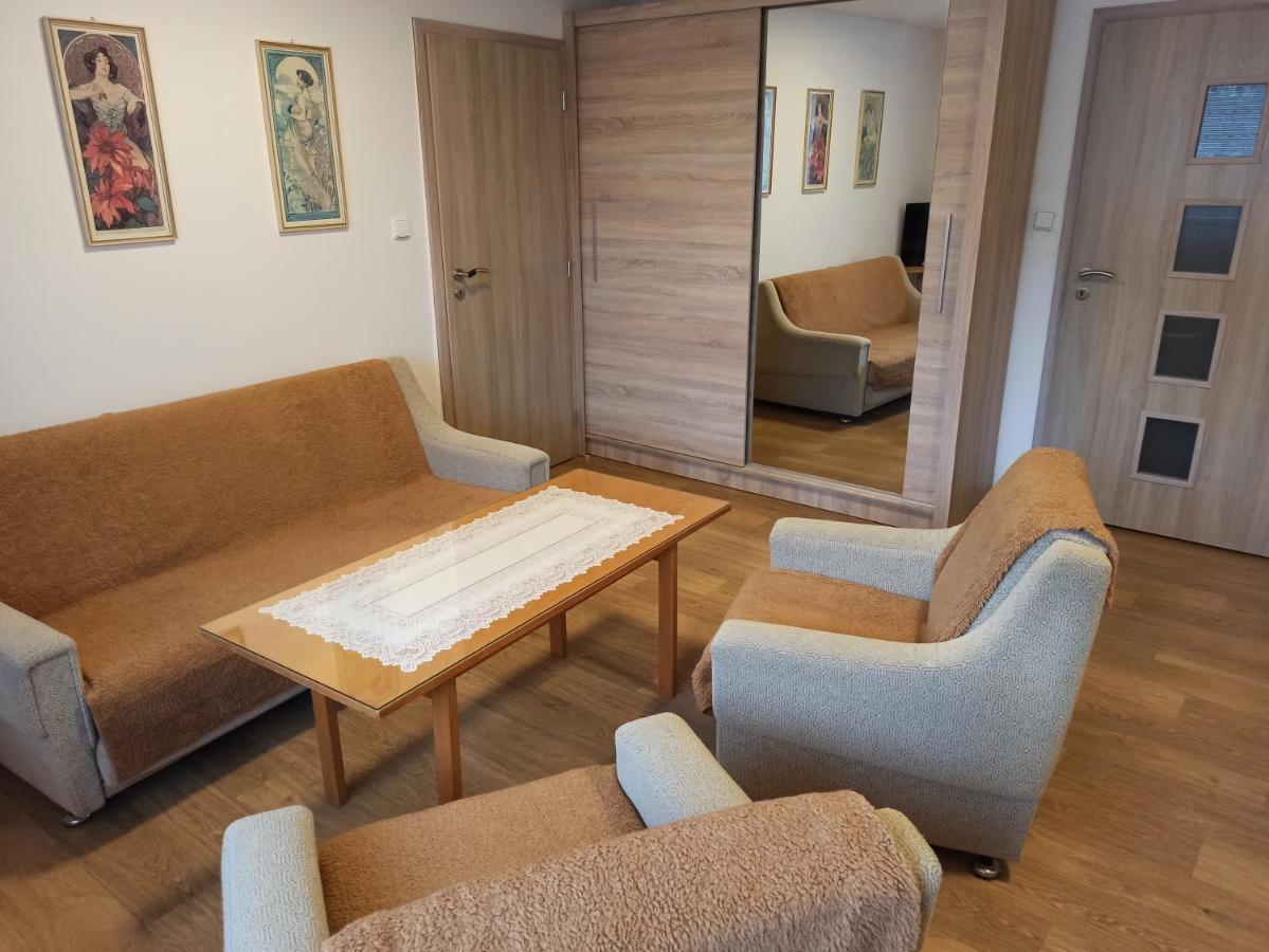 Chaloupka U Vejvodu Villa Skripov Eksteriør billede